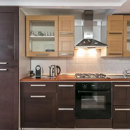 Apartment- Near The Cathedral Апартаменты Ольбия