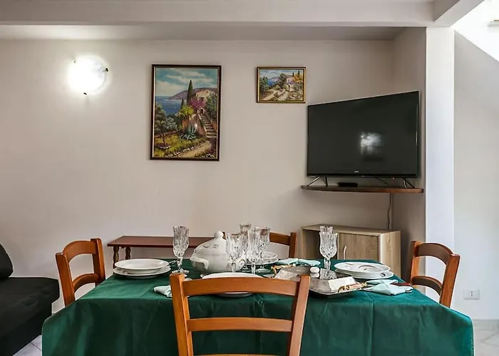 Apartment- Near The Cathedral *